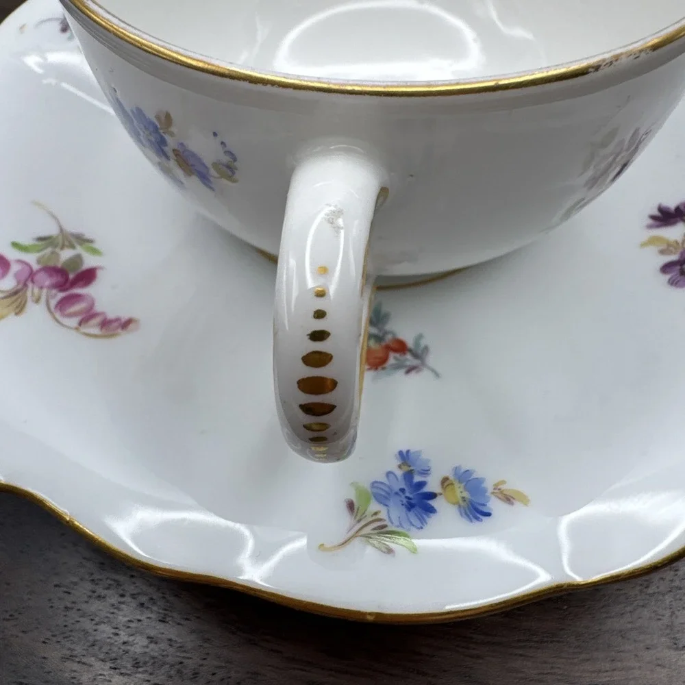 Meissen Flat Cup & Saucer Set Chinoiserie X Mark Crossed Swords Floral AS IS Vtg